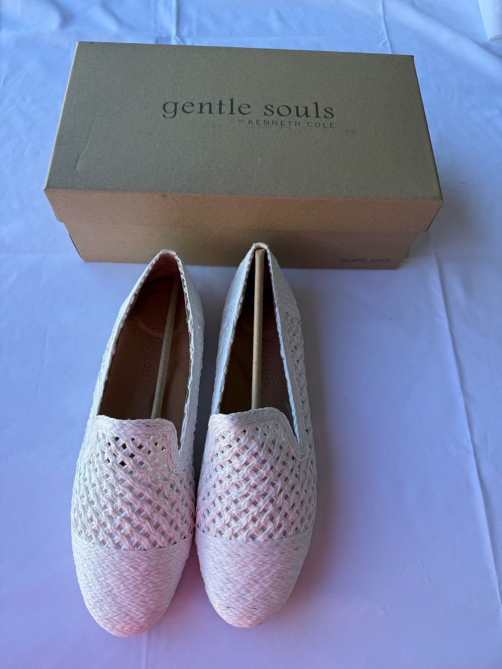 Gentle Souls Eugene Woven Leather Loafers Women’s 9 White Slip On Flats Comfort